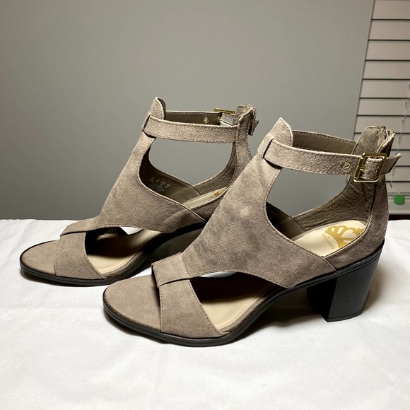 Fergalicious by Fergie Taupe Suede Marquette Open Toe Block Heeled Sandals-Sz 10 - Picture 4 of 10